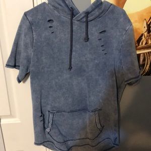 Short sleeve hoodie